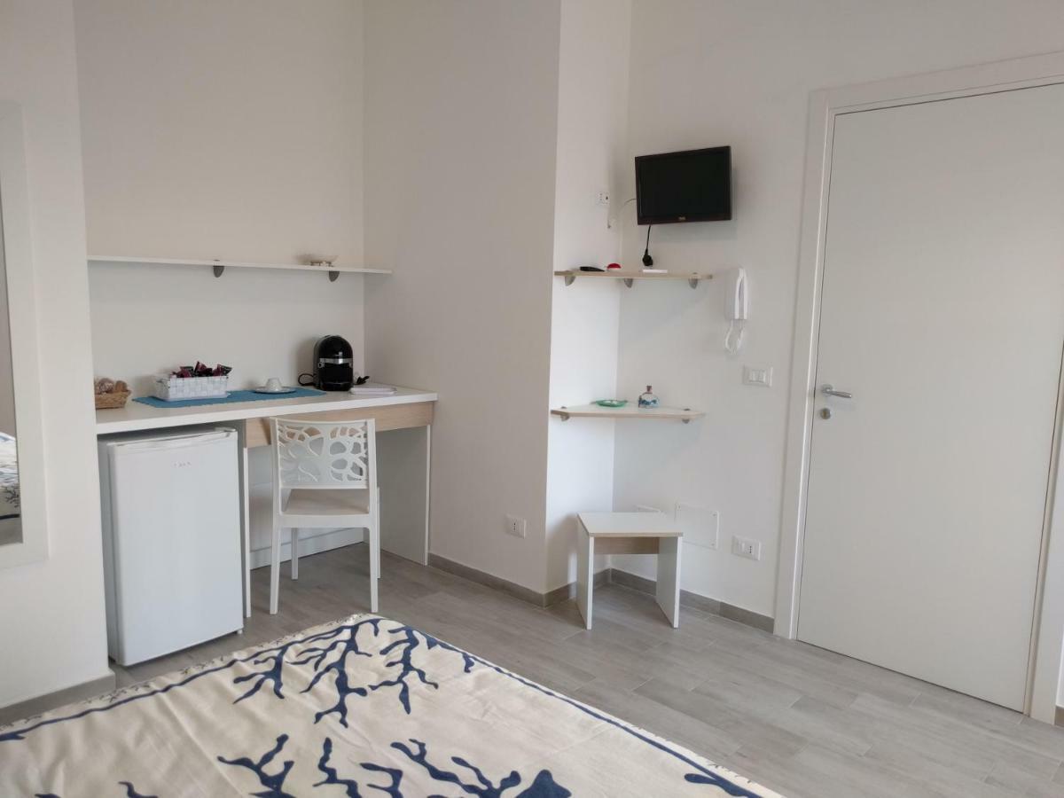 Camere Mare Manu Porto Cesareo Exteriér fotografie